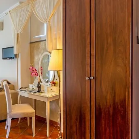 Concetta 3* Sorrento