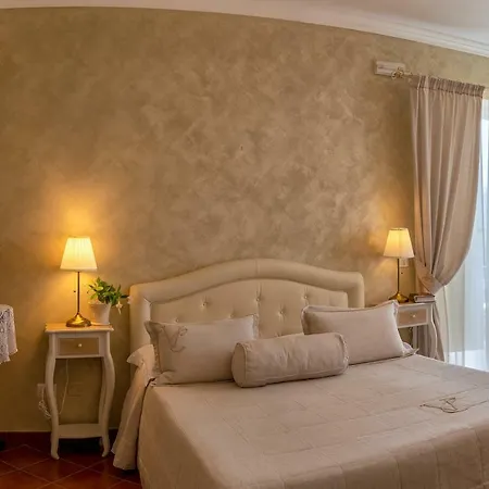 Alojamento de Acomodação e Pequeno-almoço Concetta Sorrento