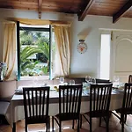 Couette-café Garden Tower Relais Sorrente