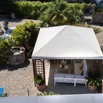 Garden Tower Relais