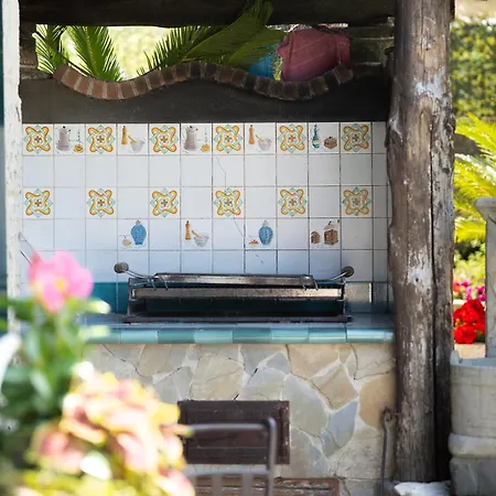 فندق مبيت وإفطار Garden Tower Relais 3*