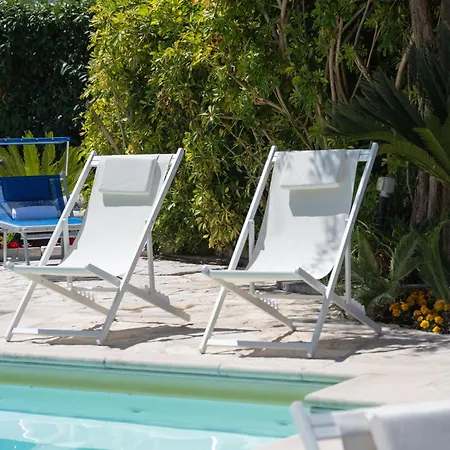 Garden Tower Relais فندق مبيت وإفطار 3*