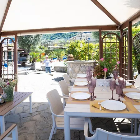 ベッド・アンド・ブレックファスト Garden Tower Relais ソレント
