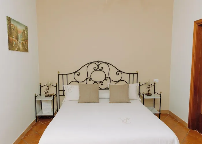 住宿加早餐酒店 Garden Tower Relais Sorrento 索伦托