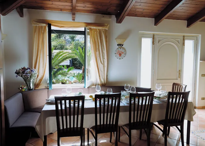 Bed and Breakfast Garden Tower Relais Sorrento Σορέντο