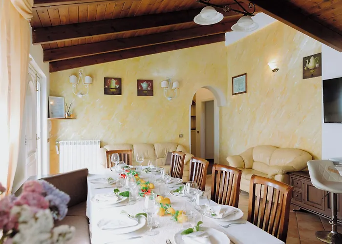 Garden Tower Relais Sorrento 住宿加早餐酒店 索伦托