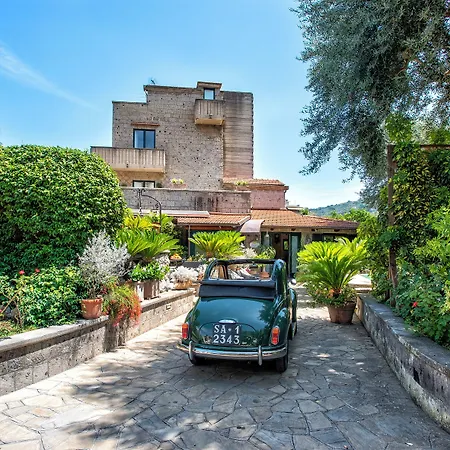 Garden Tower Relais Sorrento Bed & Breakfast 3*